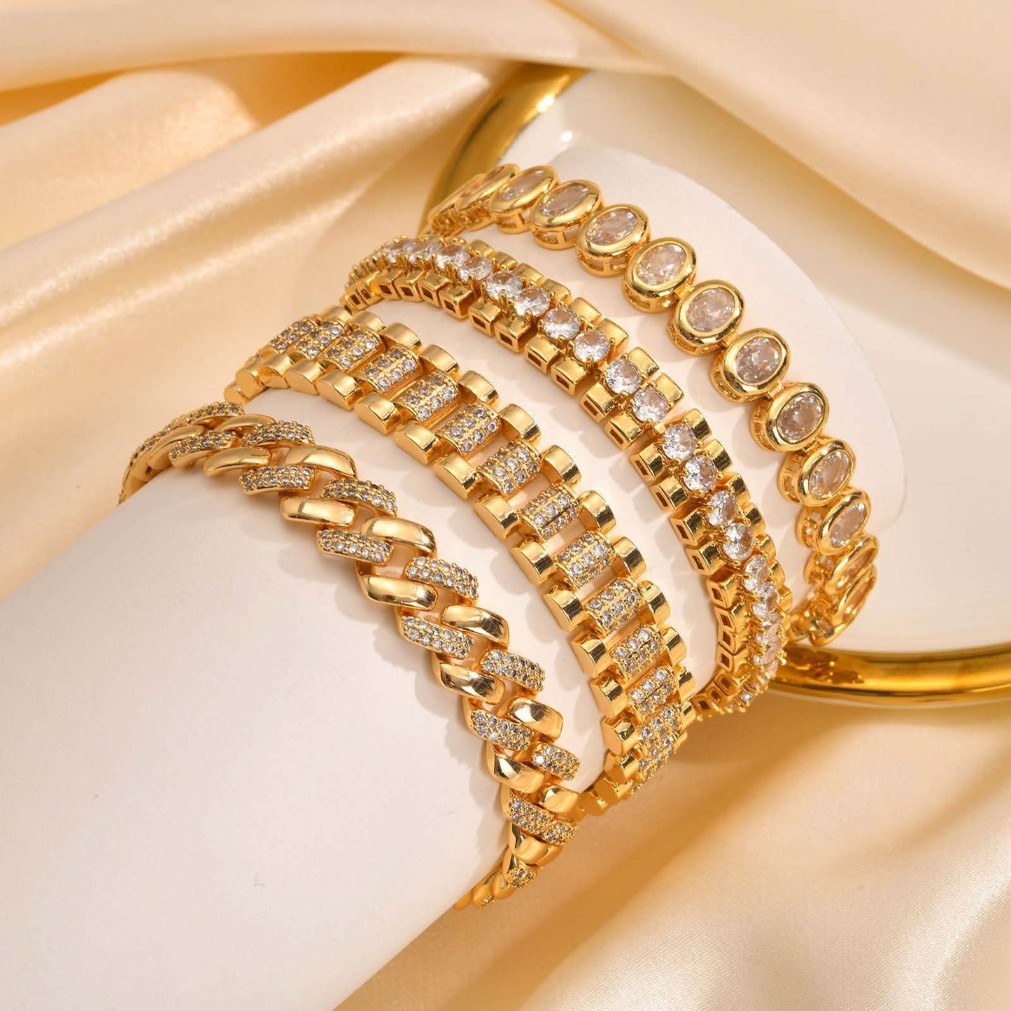 Stravae Two-side Strap Bracelet
