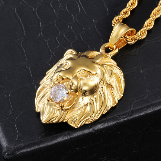 STRAVAÉ Moissanite Lion Head Pendant Necklace