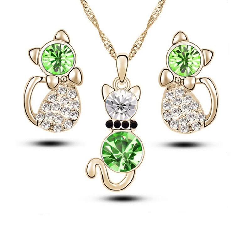 đ Crystal Stud Necklace (100% off)