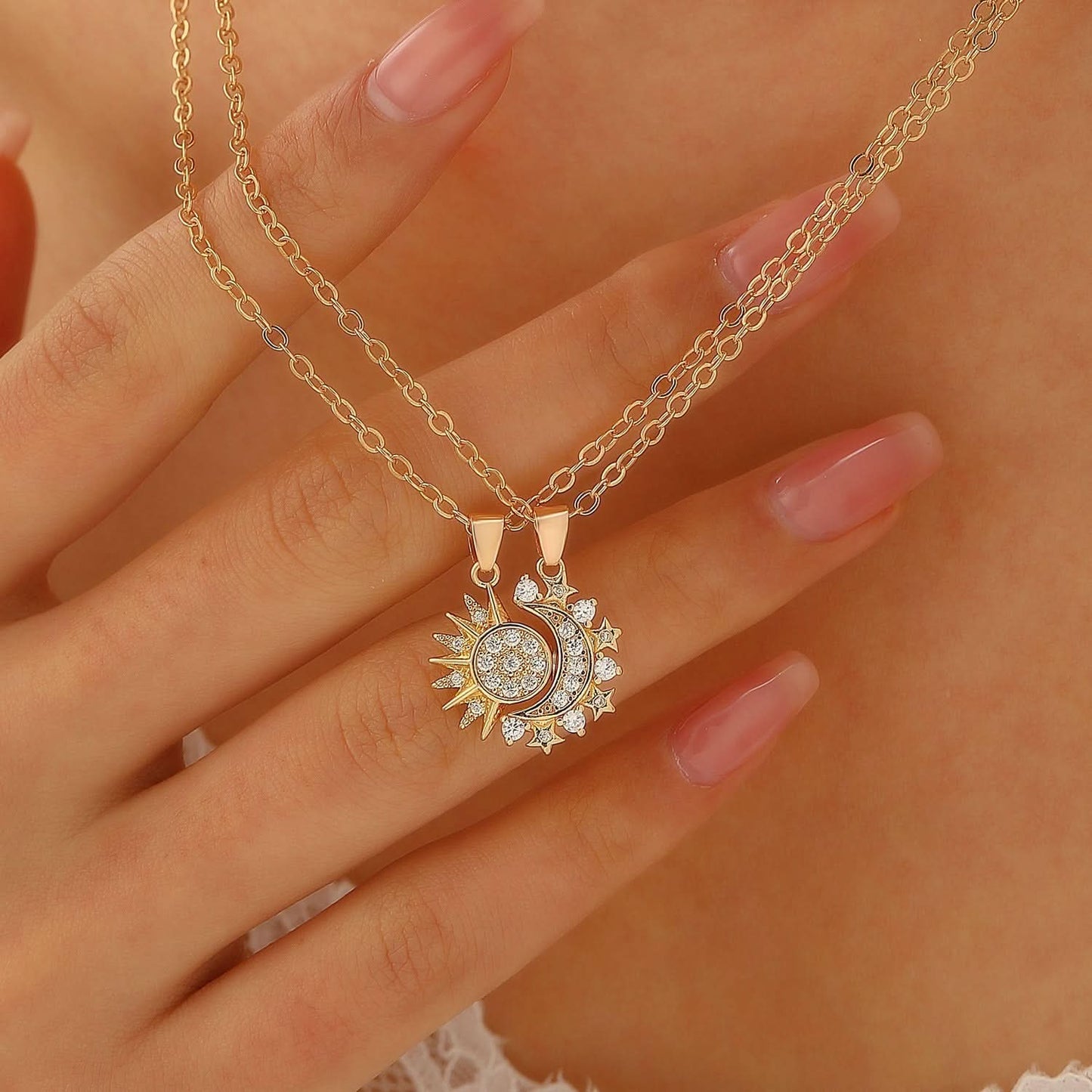 Eclipsa Duet Luxe Charm Necklace - STRAVAÉ