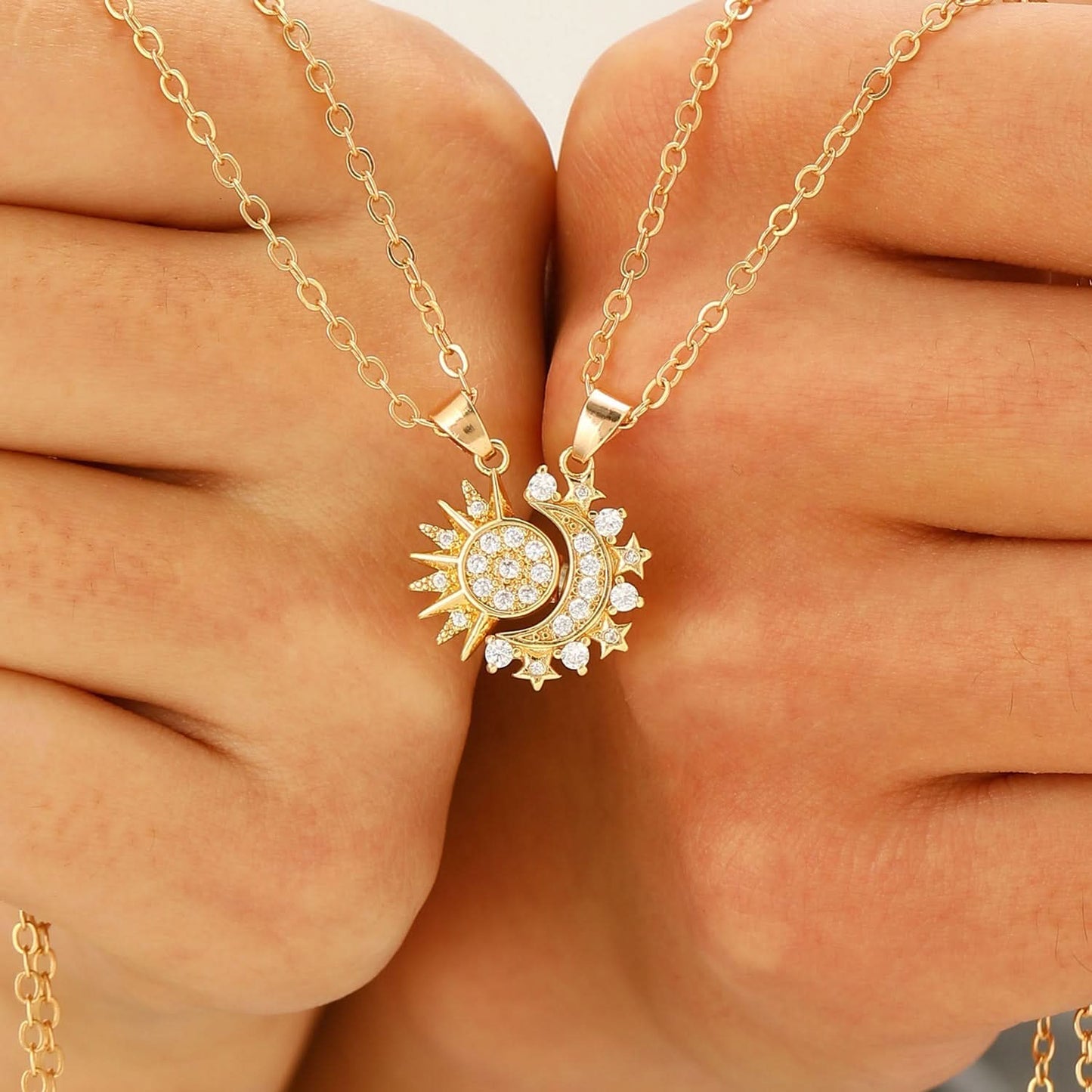 Eclipsa Duet Luxe Charm Necklace - STRAVAÉ