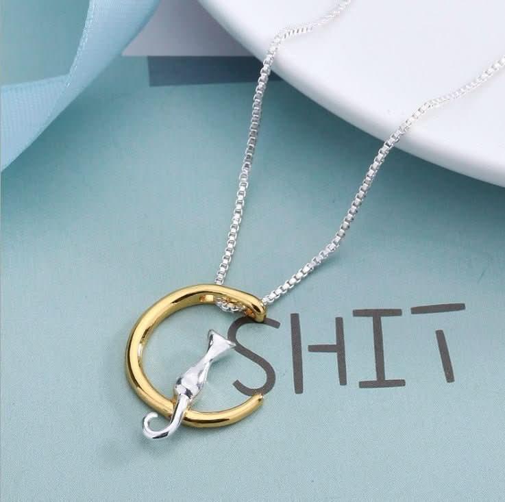 Fashion Cat Moon Necklace - STRAVAÉ