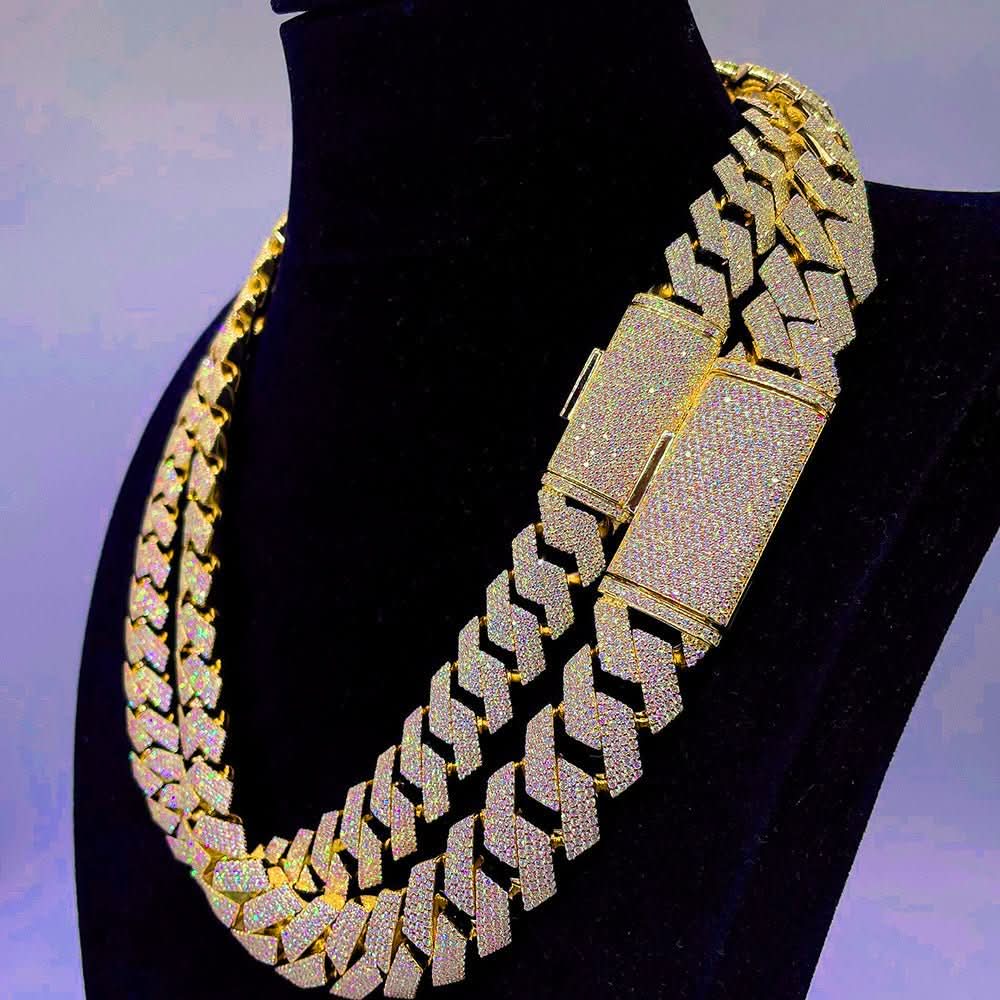 Moissanite Cuban Link Chain Necklaces S925 Silver - STRAVAÉ