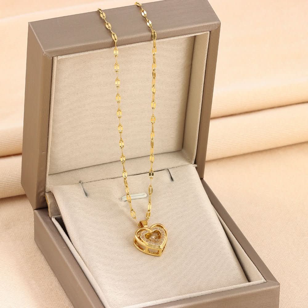 Moissanite Heart Tennis NECKLACE - STRAVAÉ