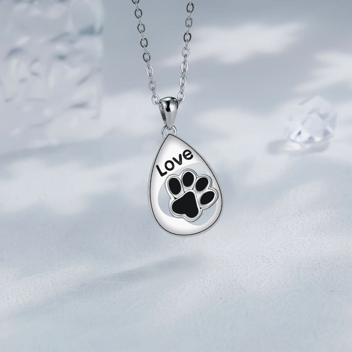 đ Pawprint Pendant Necklace (100% off)