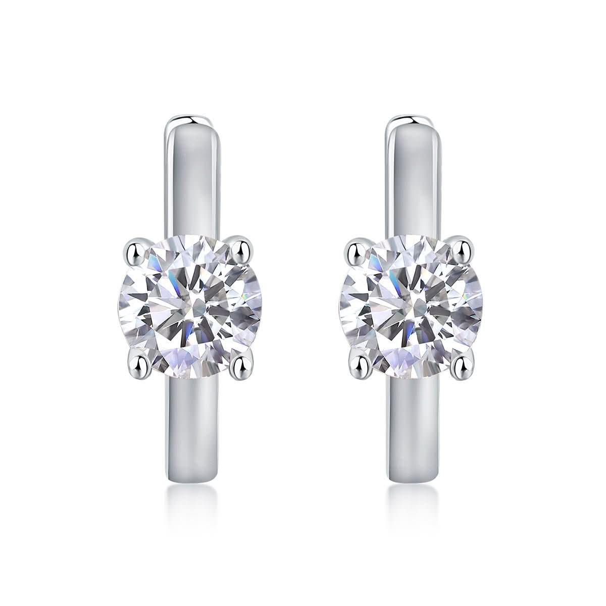 STRAVAÉ Signature: Heart of Brilliance Stud Earrings - STRAVAÉ