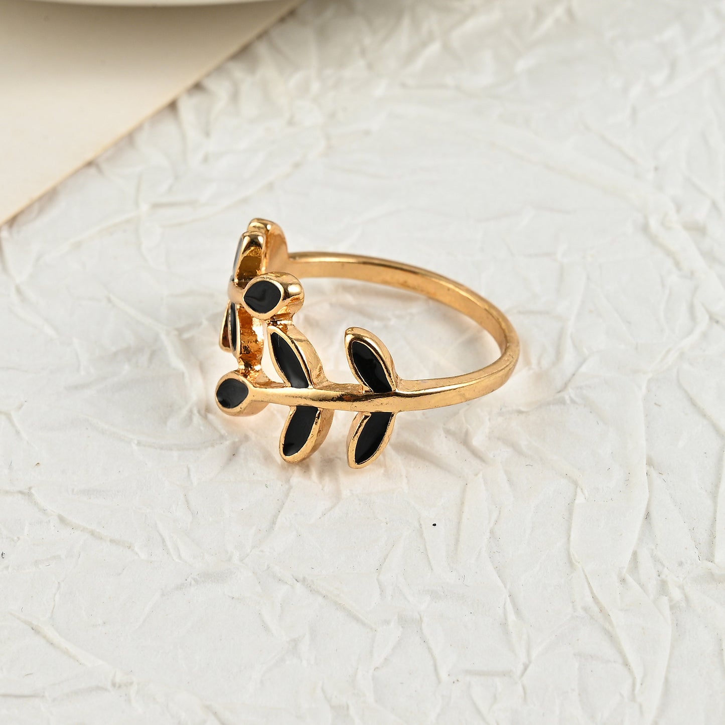Geometric Finger Index Ring