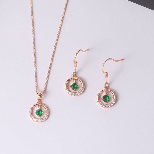 Aurora Émeraude Halo Necklace - STRAVAÉ