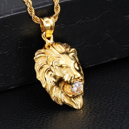 STRAVAÉ Moissanite Lion Head Pendant Necklace