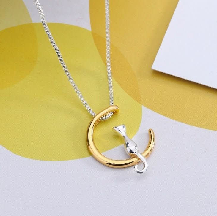 Fashion Cat Moon Necklace - STRAVAÉ