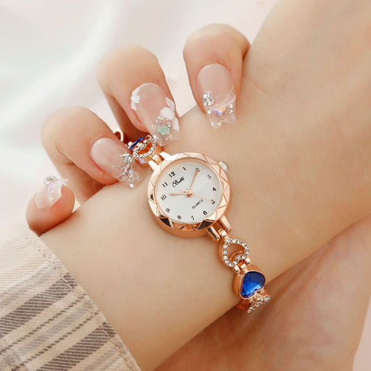 🎁 Luxury Quartz Bracelet Jewelry Watch set (100% off)
