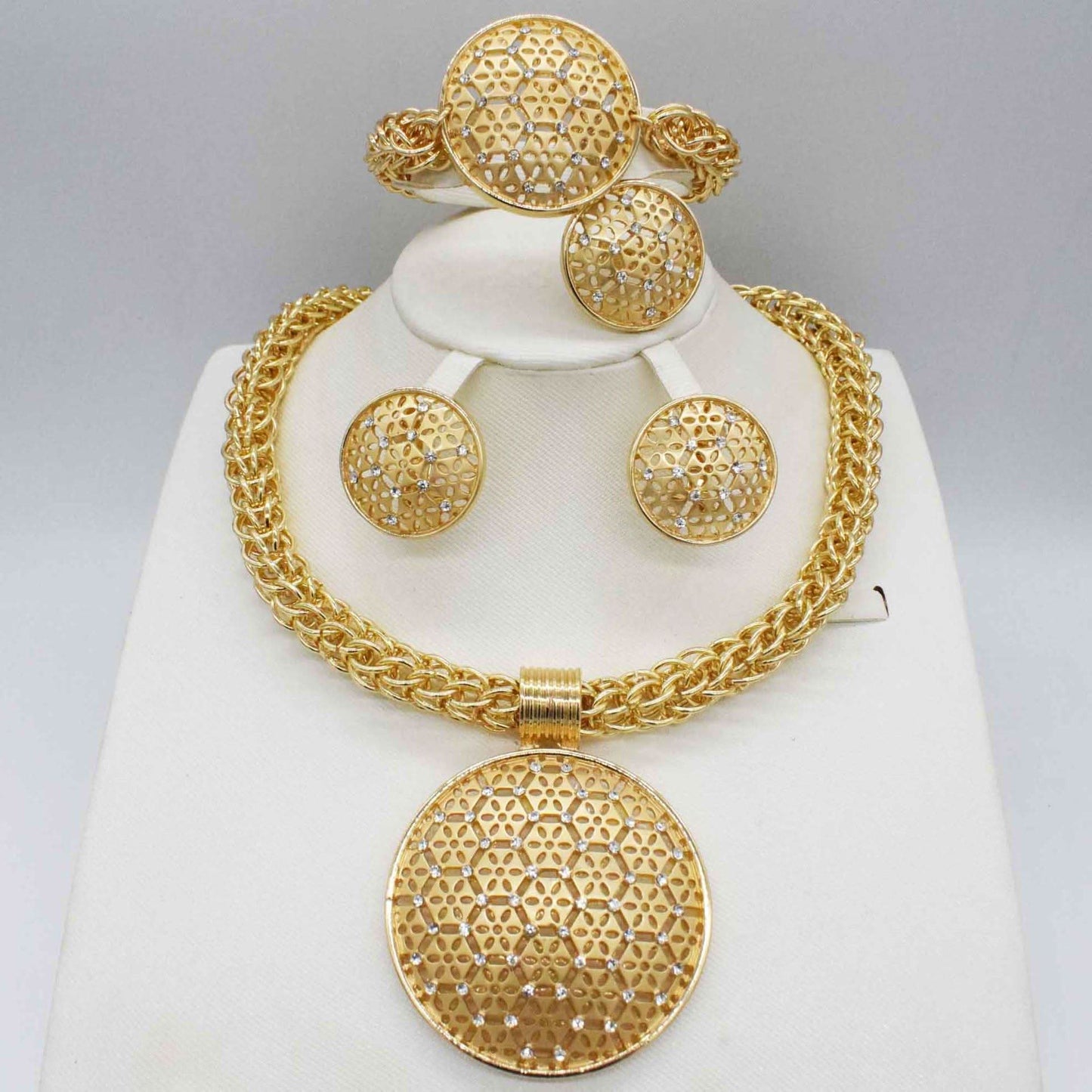STRAVAÉ Signature Bridal Gold Set - STRAVAÉ
