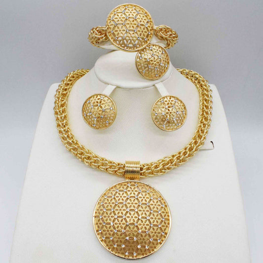 STRAVAÉ Signature Bridal Gold Set - STRAVAÉ