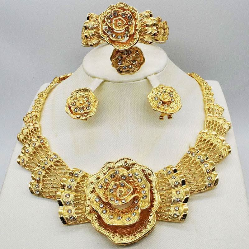 STRAVAÉ Signature Bridal Gold Set - STRAVAÉ