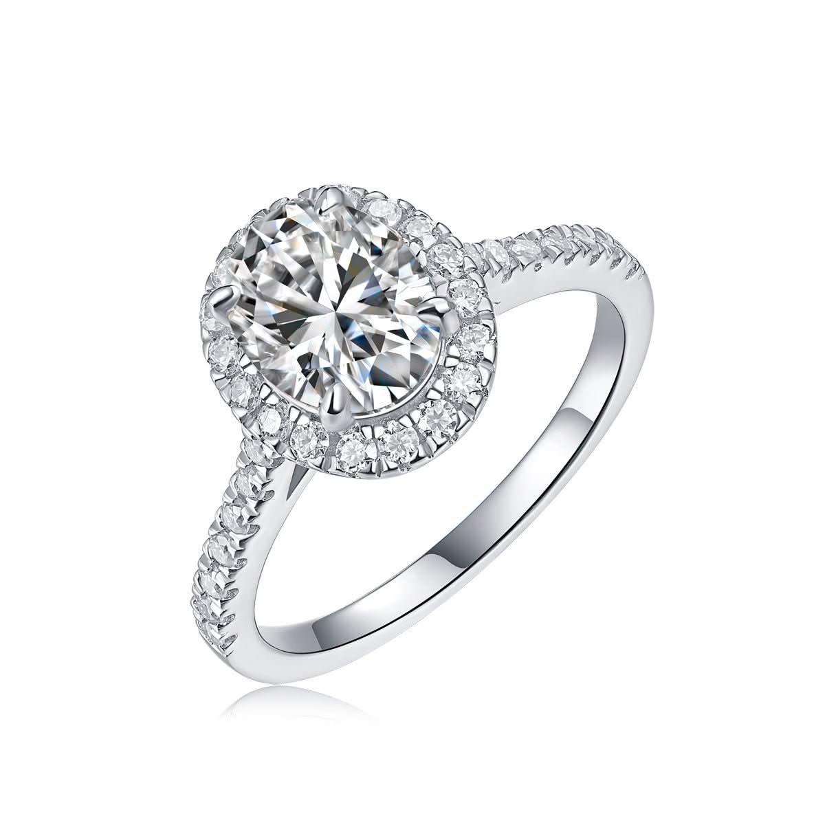 STRAVAÉ Signature: Regal Square Moissanite Ring - STRAVAÉ