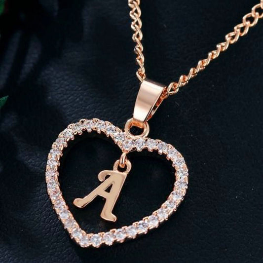 🎁 Zircon Initial Heart Pendant Necklace (100% off)